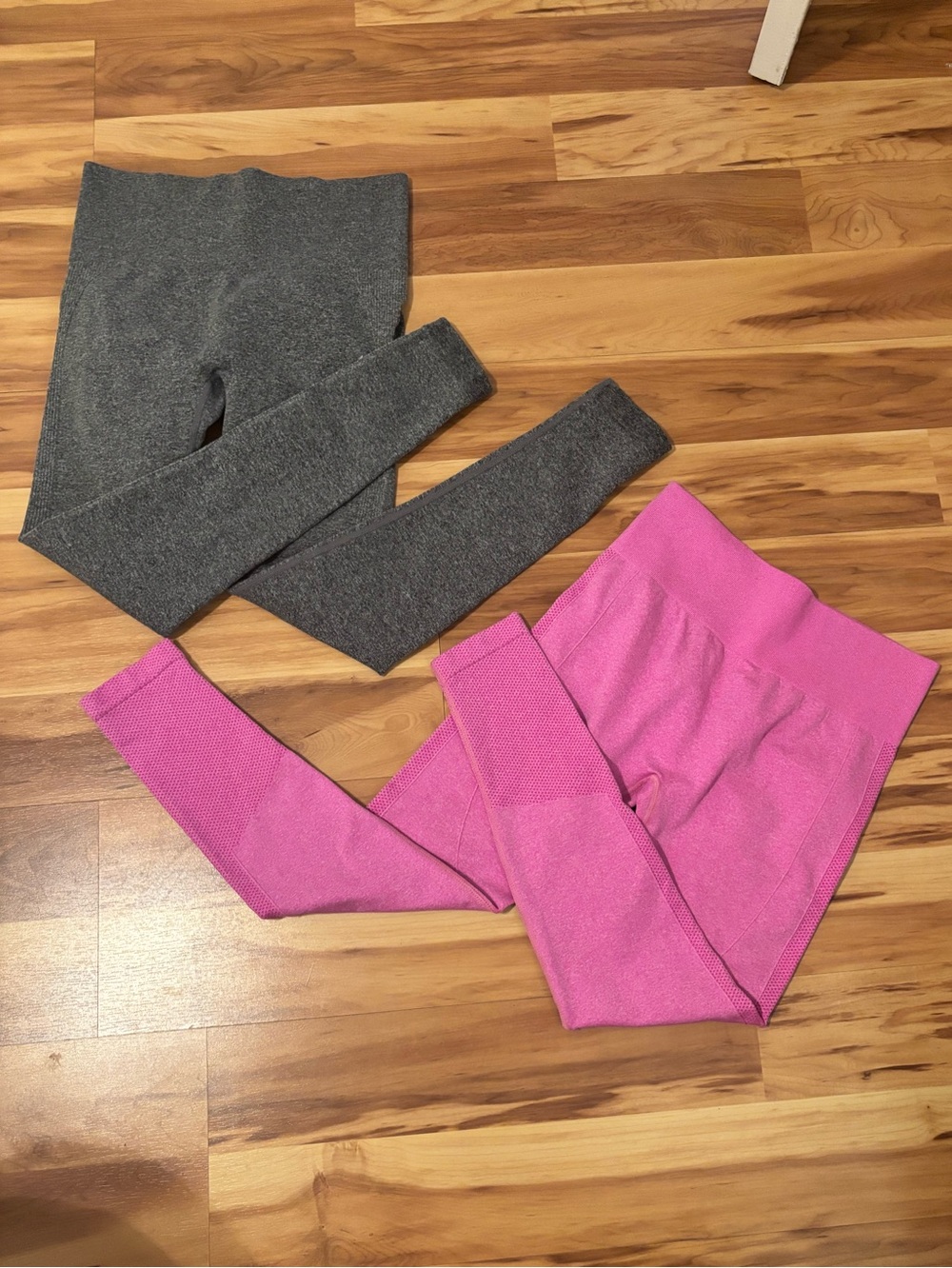 Women’s High-Waist Seamless Butt Lifting Leggings - Pink and Gray set of 2